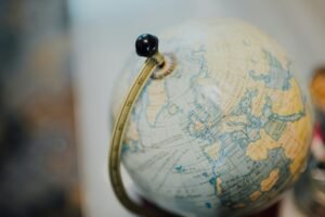 Finding DV support services by country