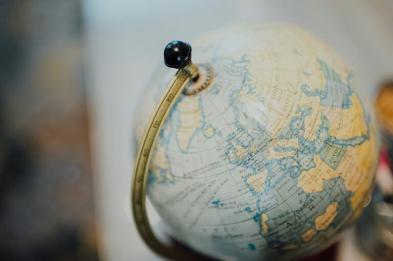 Finding DV support services by country